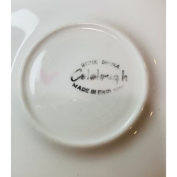 Colclough Bone China Tea Saucer Pink Gold Leaves Trim Crafted in England 1616 - Picture 3 of 7